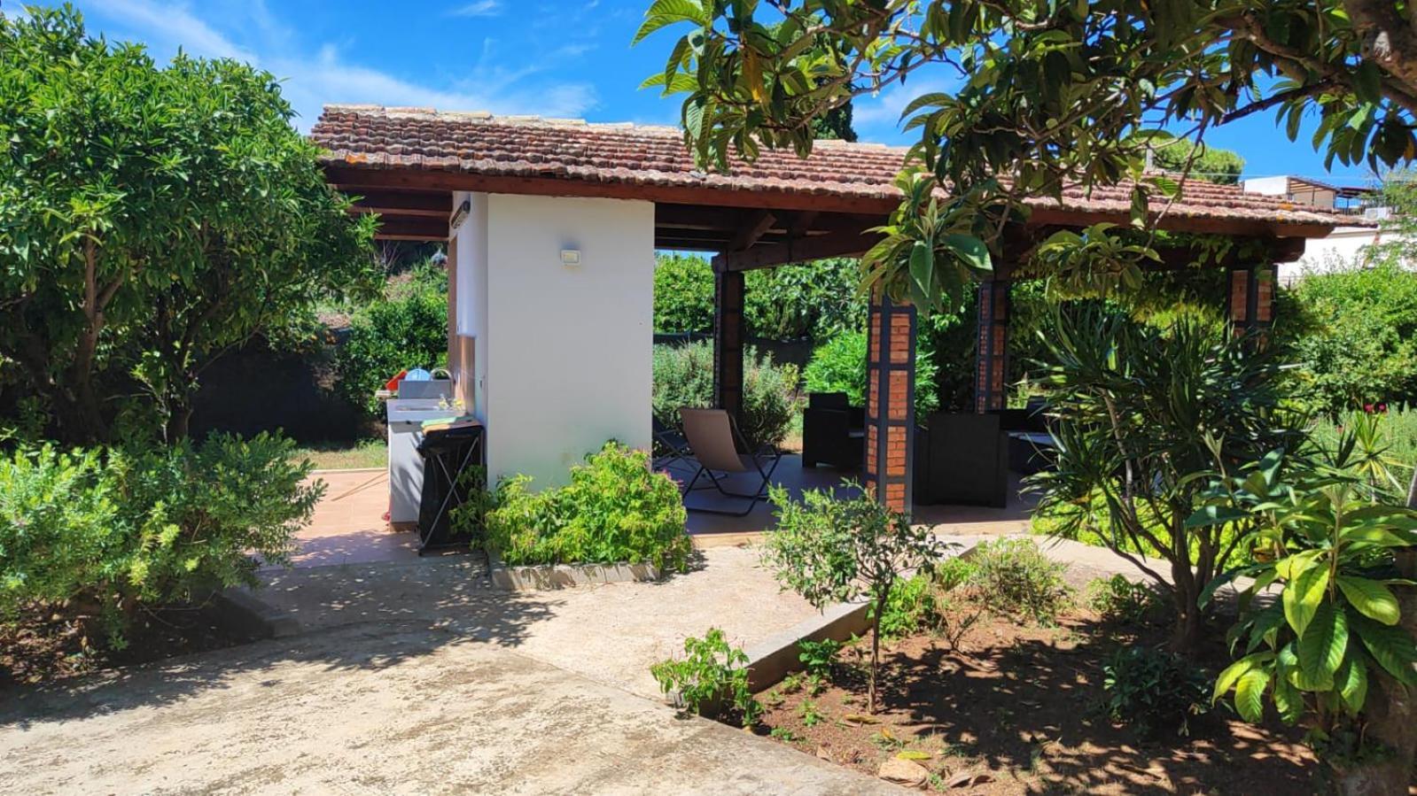 Serrano Villa