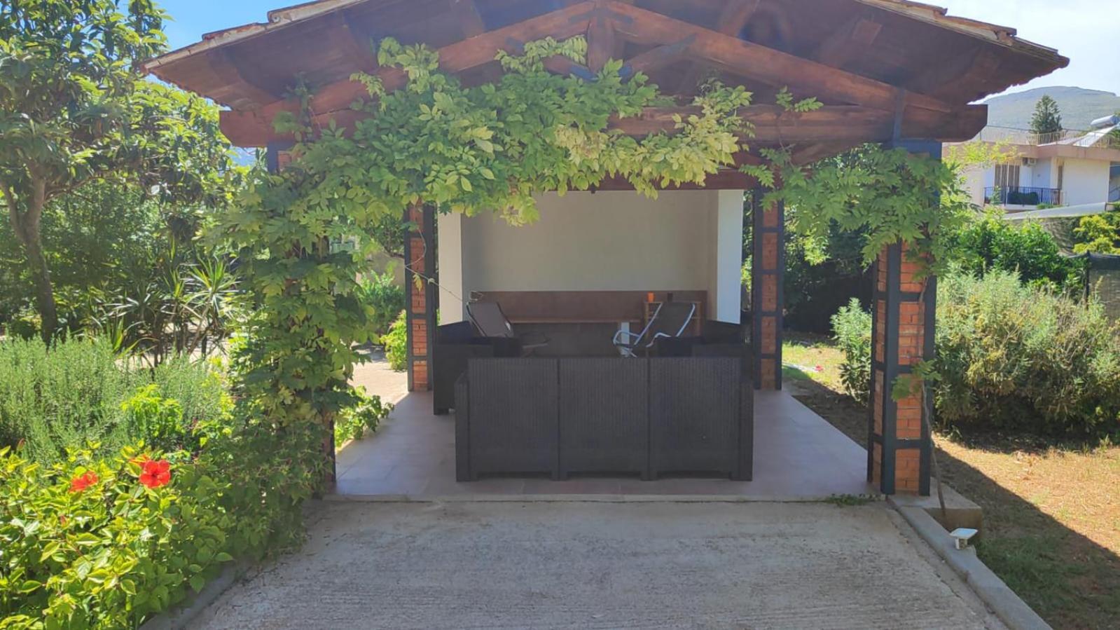Serrano Villa