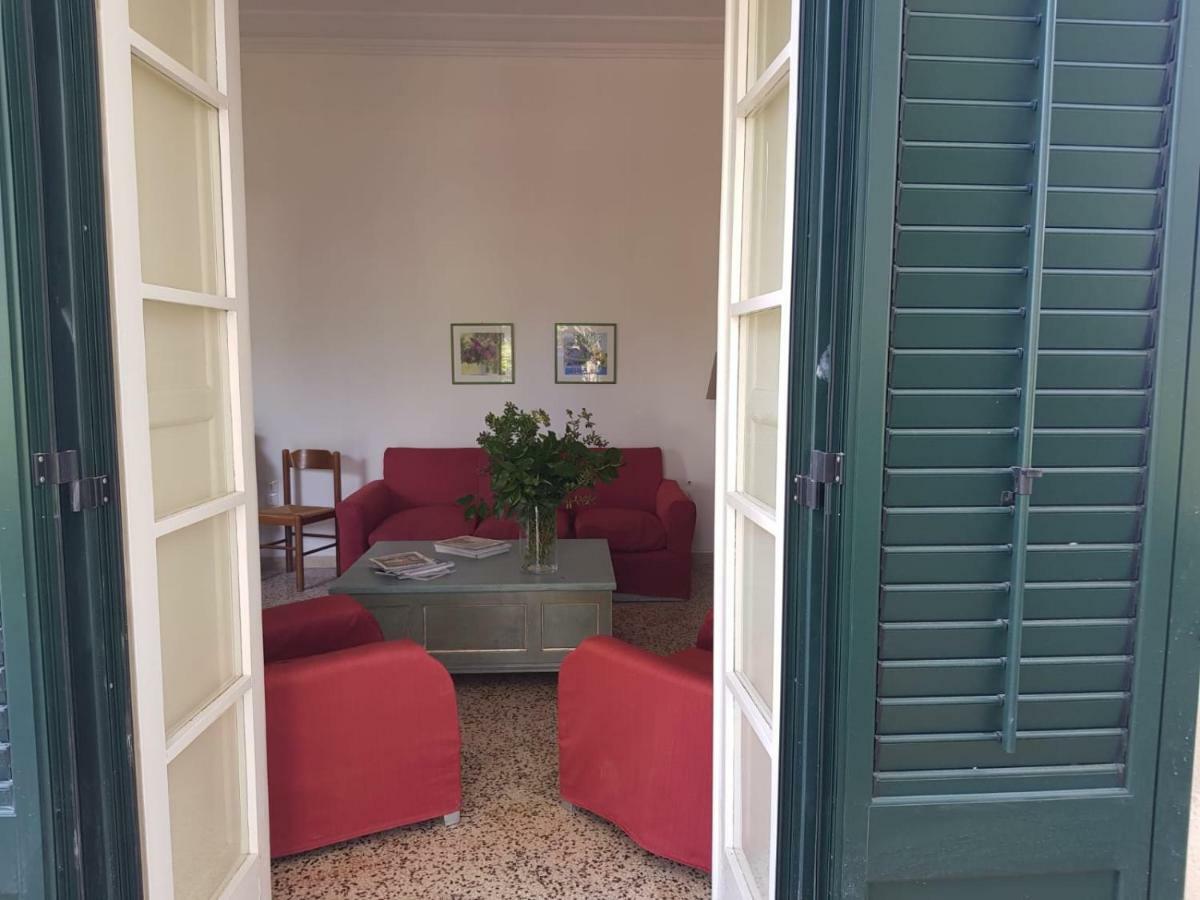 Villa Serrano Palermo